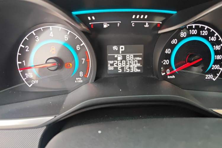 Used Chevrolet Cavalier 2019 320 Automatic Enjoyment with Sunroof Odometer Close Up