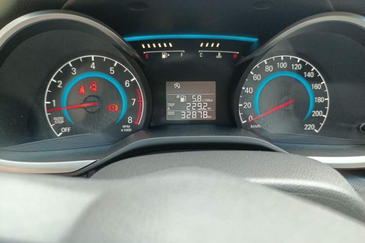 Used Chevrolet Cavalier 2019 320 Manual Enjoyment Edition Odometer Close Up