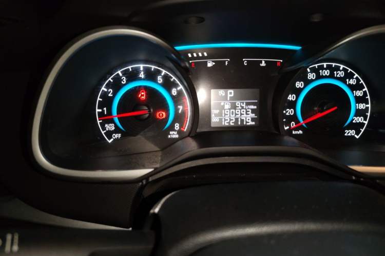 Used Chevrolet Cavalier 2019 320 Automatic Xinyue Edition Odometer Close Up