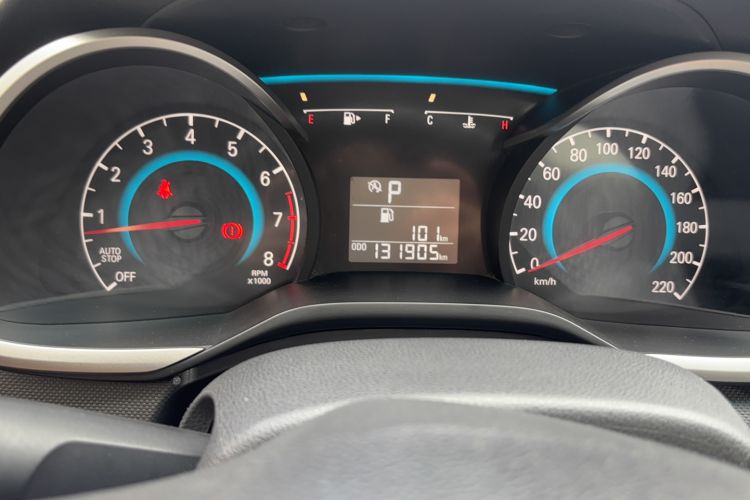 Used Chevrolet Cavalier 2019 320 Automatic Enjoyment with Sunroof Odometer Close Up
