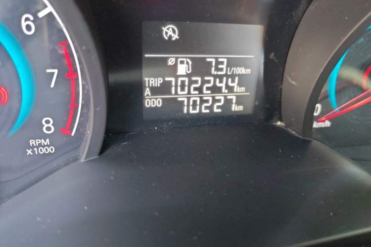 Used Chevrolet Cavalier 2019 320 Manual Xinyue Edition Odometer Close Up