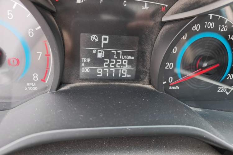 Used Chevrolet Cavalier 2019 320 Automatic Enjoyment Edition Odometer Close Up