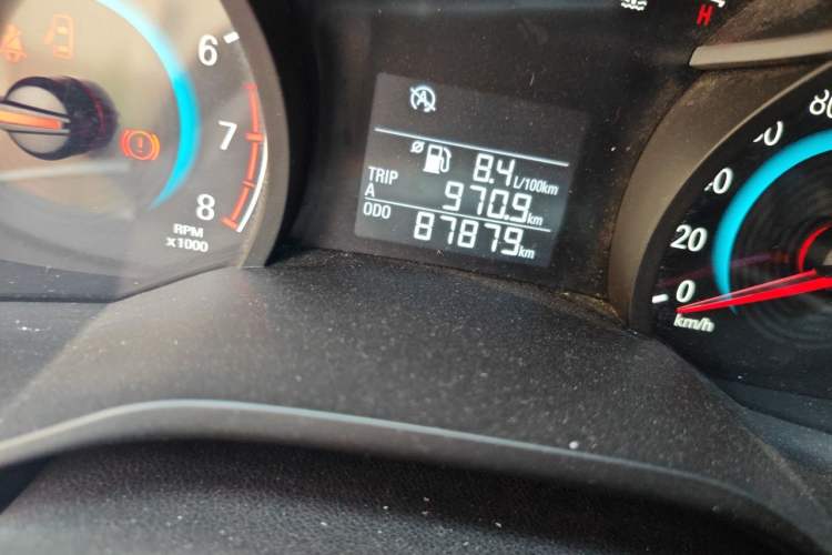 Used Chevrolet Cavalier 2019 320 Manual Enjoyment Edition Odometer Close Up