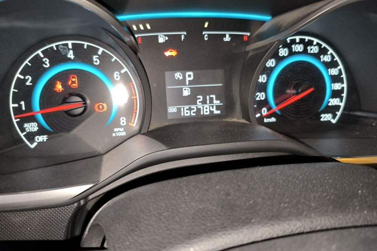 Used Chevrolet Cavalier 2019 320 Automatic Enjoyment with Sunroof Odometer Close Up