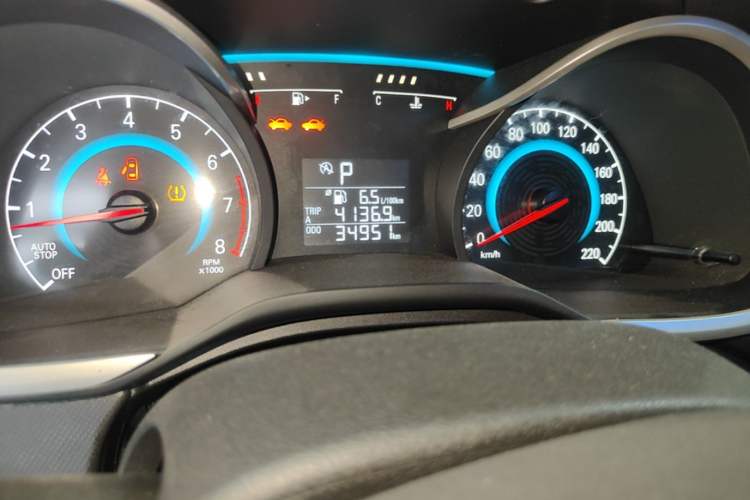 Used Chevrolet Cavalier 2019 320 Automatic Xinyue Edition Odometer Close Up