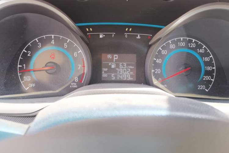Used Chevrolet Cavalier 2019 320 Automatic Enjoyment with Sunroof Odometer Close Up