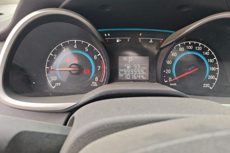 Used Chevrolet Cavalier 2019 320 Automatic Xinyue Edition Odometer Close Up