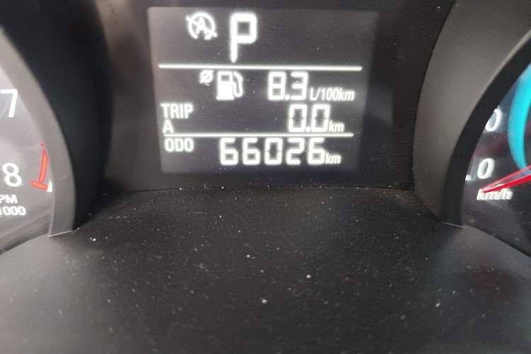 Used Chevrolet Cavalier 2019 320 Automatic Xinyue Edition Odometer Close Up