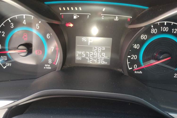 Used Chevrolet Cavalier 2019 320 Automatic Enjoyment with Sunroof Odometer Close Up