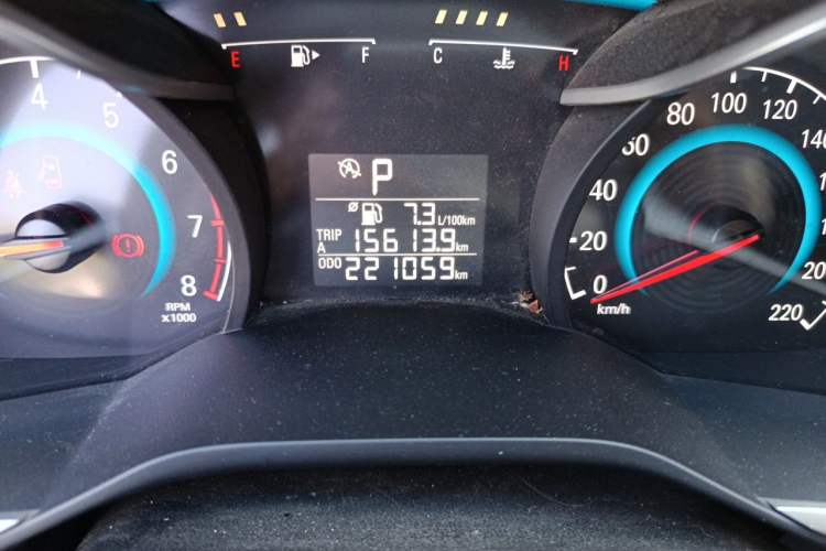 Used Chevrolet Cavalier 2019 320 Automatic Enjoyment with Sunroof Odometer Close Up