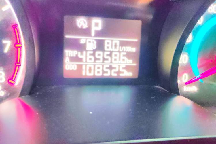 Used Chevrolet Cavalier 2019 320 Automatic Enjoyment with Sunroof Odometer Close Up