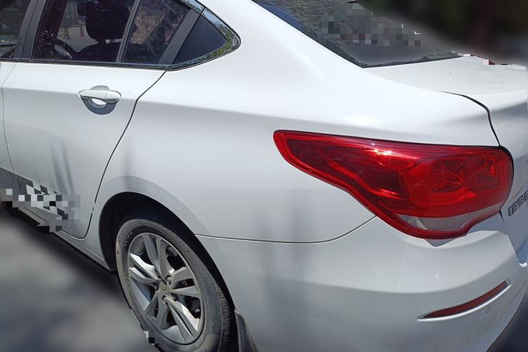 Used Chevrolet Cavalier 2019 325T Dual-Clutch Xinyue Edition Rear Left 45 Deg