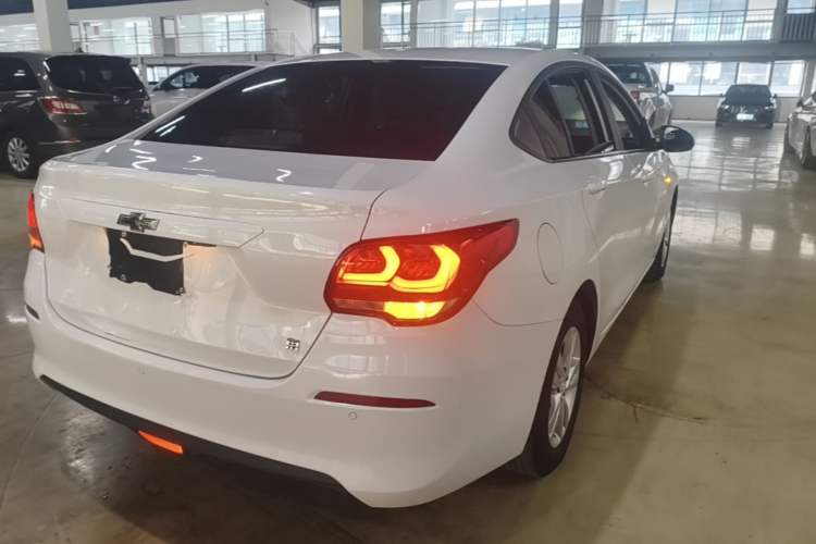 Used Chevrolet Cavalier 2019 320 Manual Xinyue Edition Rear Right 45 Deg