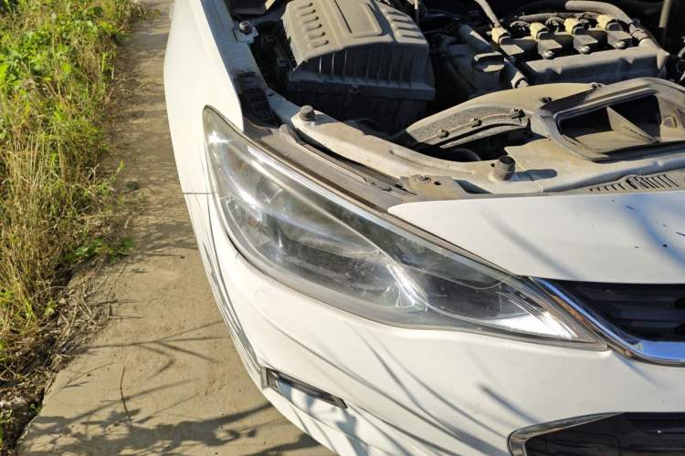 Used Chevrolet Cavalier 2019 320 Automatic Enjoyment with Sunroof Right Front Headlight