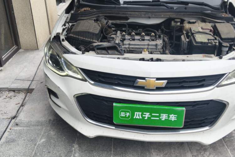 Used Chevrolet Cavalier 2019 320 Manual Xinyue Edition Right Front Headlight