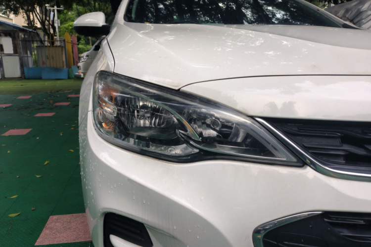 Used Chevrolet Cavalier 2019 320 Automatic Enjoyment with Sunroof Right Front Headlight