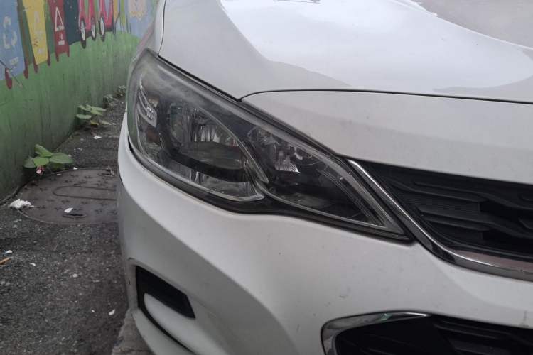 Used Chevrolet Cavalier 2019 320 Automatic Enjoyment with Sunroof Right Front Headlight