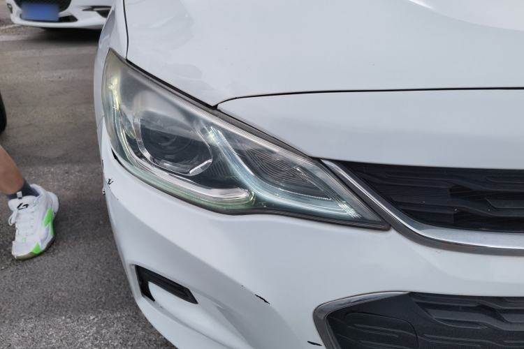 Used Chevrolet Cavalier 2019 320 Automatic Xinyue Edition Right Front Headlight