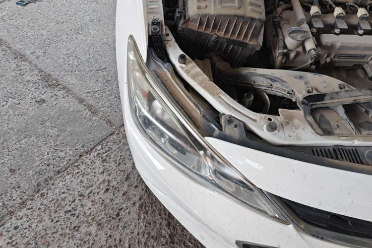 Used Chevrolet Cavalier 2019 320 Automatic Enjoyment with Sunroof Right Front Headlight