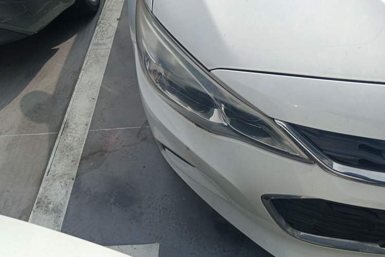 Used Chevrolet Cavalier 2019 320 Automatic Enjoyment with Sunroof Right Front Headlight