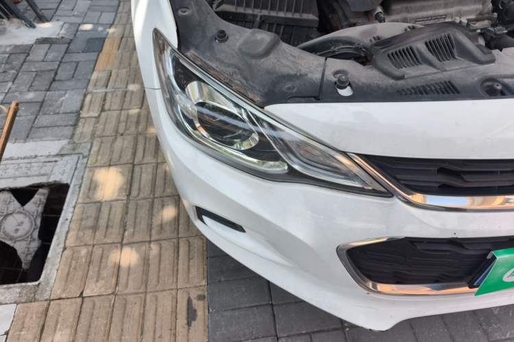 Used Chevrolet Cavalier 2019 320 Automatic Xinshang Edition Right Front Headlight