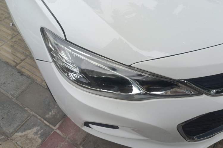 Used Chevrolet Cavalier 2019 320 Automatic Enjoyment with Sunroof Right Front Headlight