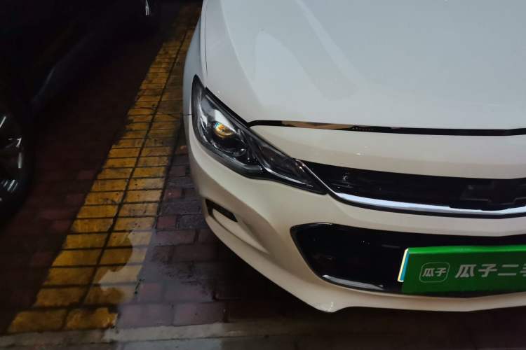 Used Chevrolet Cavalier 2019 320 Automatic Xinyue Edition Right Front Headlight