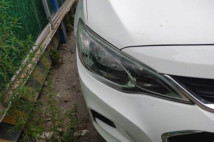 Used Chevrolet Cavalier 2019 320 Automatic Enjoyment with Sunroof Right Front Headlight