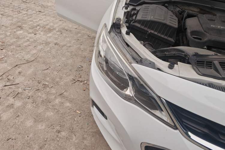 Used Chevrolet Cavalier 2019 320 Automatic Enjoyment Edition Right Front Headlight