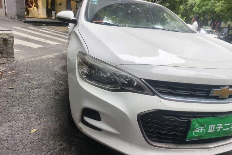 Used Chevrolet Cavalier 2019 320 Automatic Enjoyment with Sunroof Right Front Headlight