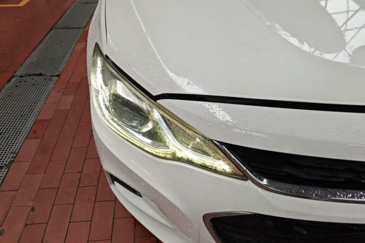 Used Chevrolet Cavalier 2019 320 Automatic Xinyue Edition Right Front Headlight