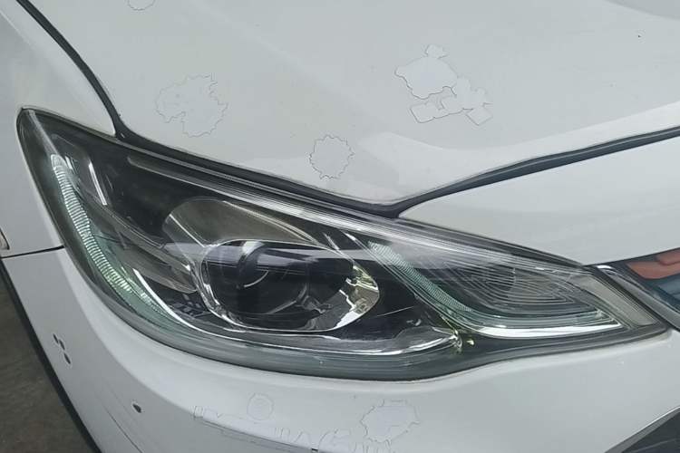 Used Chevrolet Cavalier 2019 320 Manual Xinyue Edition Right Front Headlight