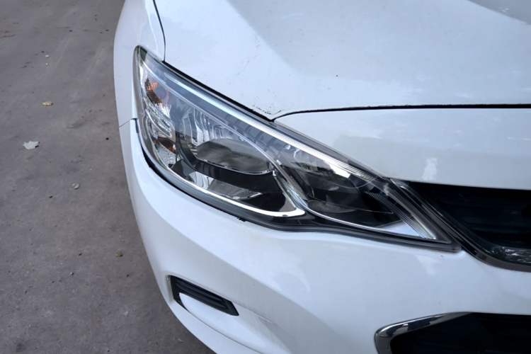 Used Chevrolet Cavalier 2019 320 Automatic Enjoyment with Sunroof Right Front Headlight