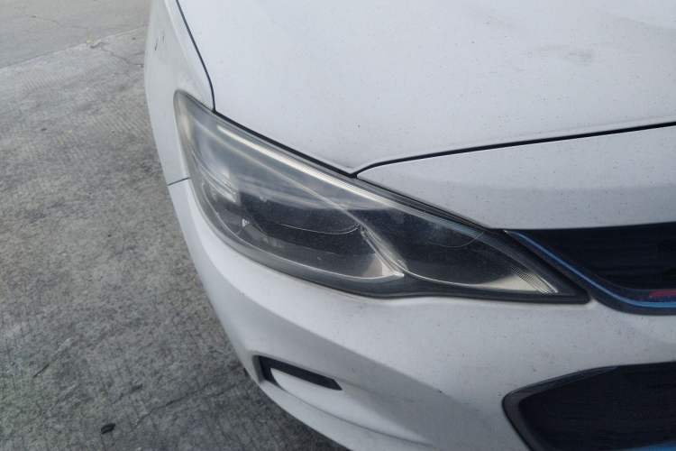 Used Chevrolet Cavalier 2019 320 Automatic Enjoyment with Sunroof Right Front Headlight