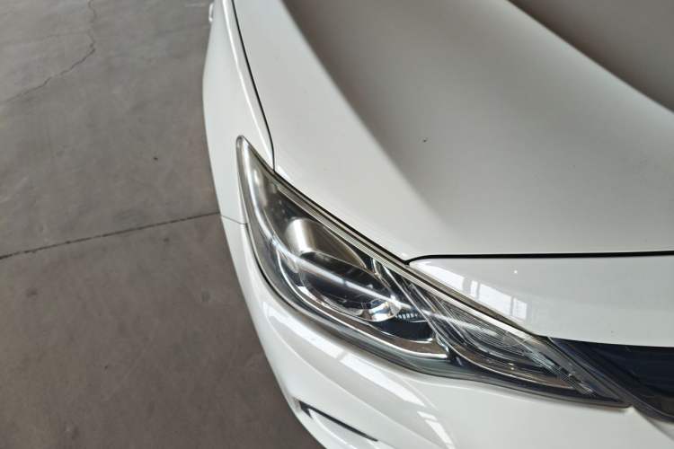 Used Chevrolet Cavalier 2019 320 Automatic Xinyue Edition Right Front Headlight
