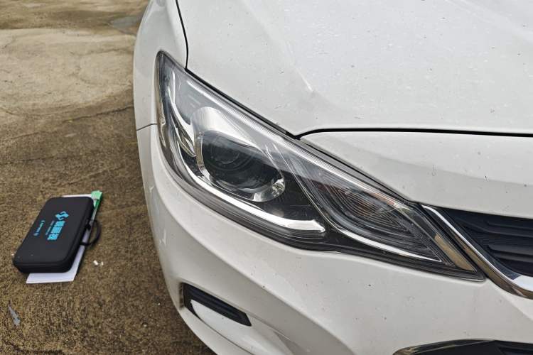 Used Chevrolet Cavalier 2019 320 Automatic Xinyue Edition Right Front Headlight