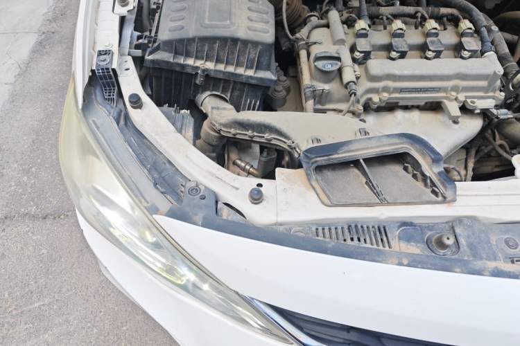 Used Chevrolet Cavalier 2019 320 Manual Xinyue Edition Right Front Headlight