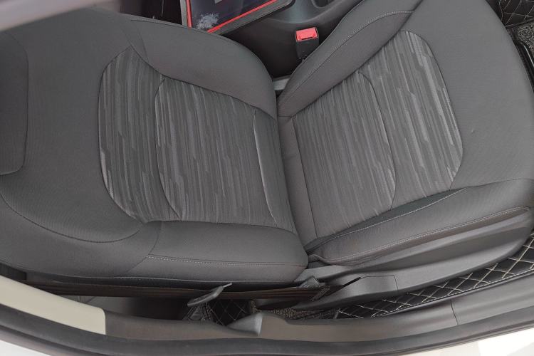 Used Chevrolet Cavalier 2019 320 Automatic Enjoyment with Sunroof Right Front Seat