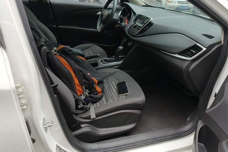 Used Chevrolet Cavalier 2019 320 Automatic Enjoyment with Sunroof Right Front Seat