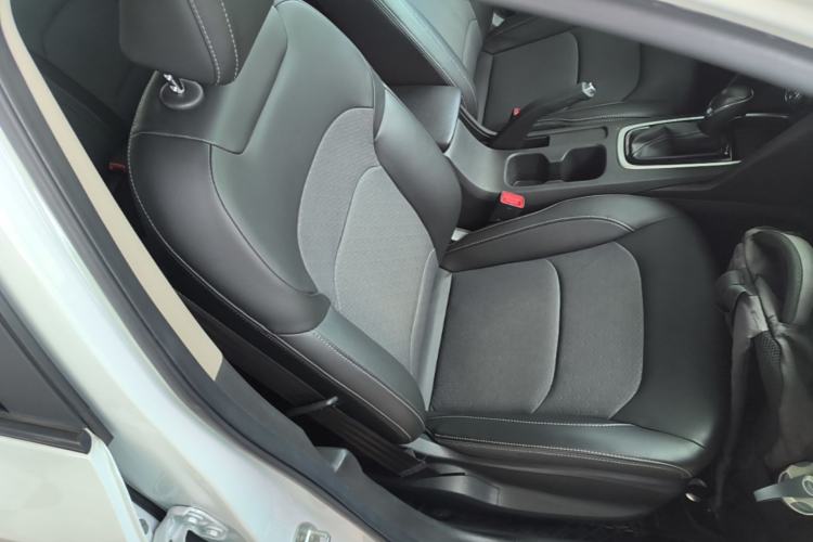 Used Chevrolet Cavalier 2019 320 Automatic Xinyue Edition Right Front Seat