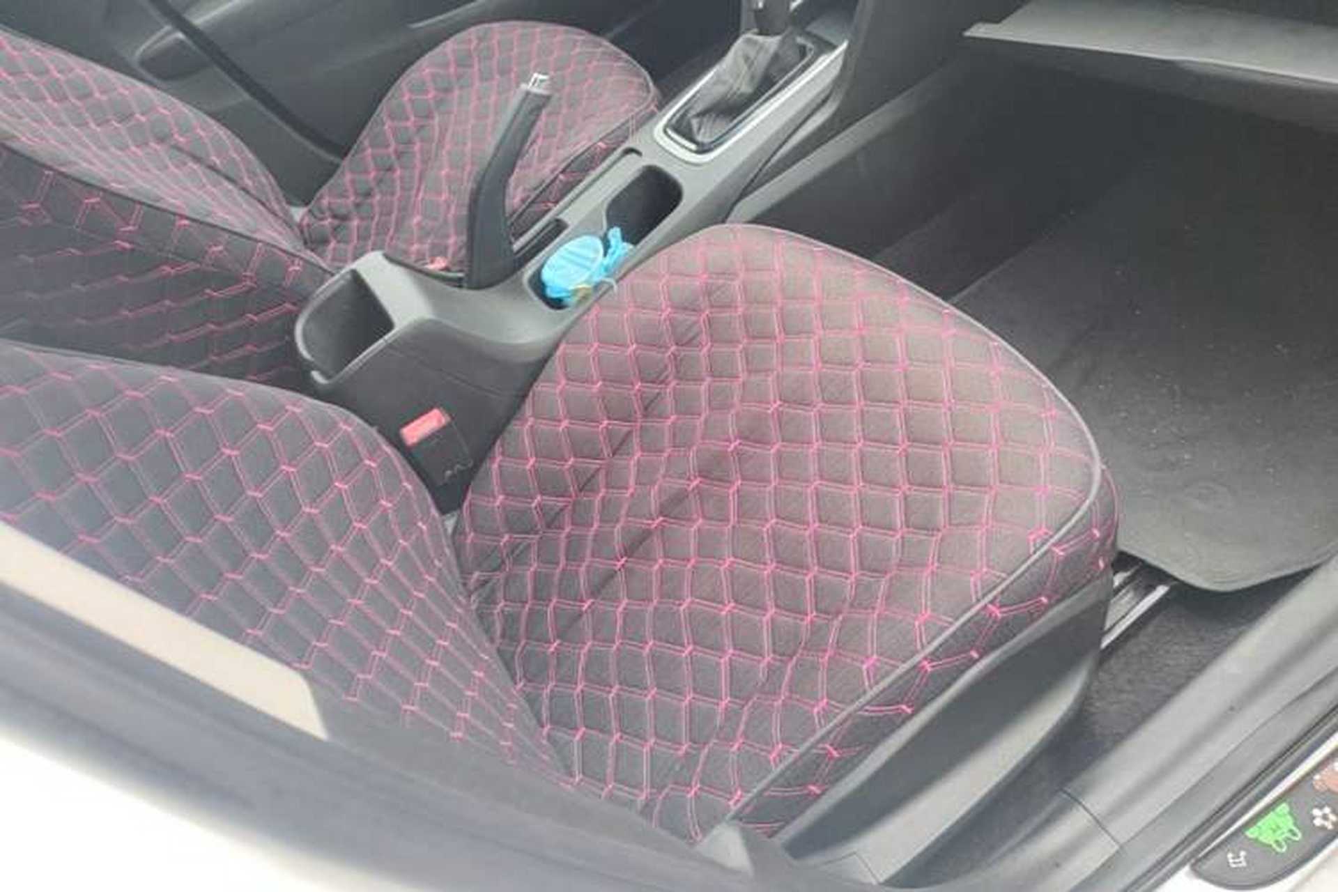 Used Chevrolet Cavalier 2019 320 Automatic Enjoyment with Sunroof Right Front Seat
