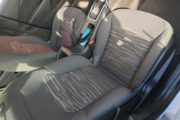 Used Chevrolet Cavalier 2019 320 Automatic Enjoyment with Sunroof Right Front Seat