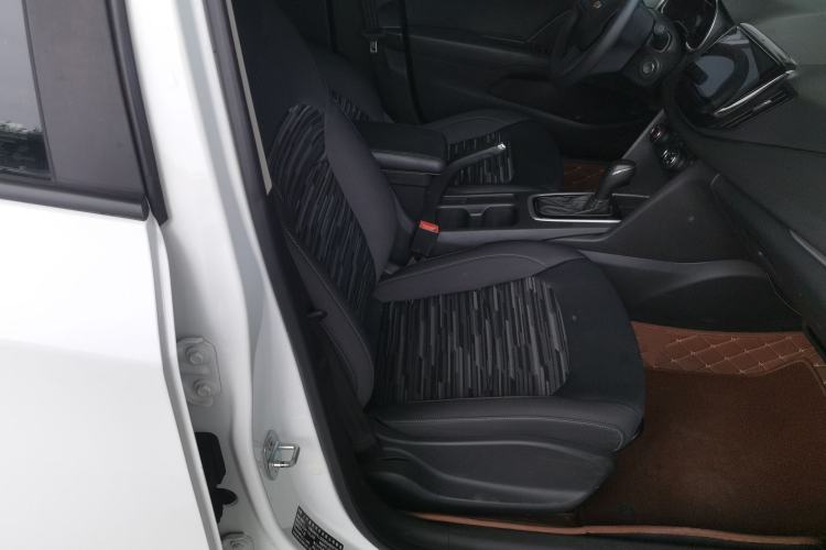 Used Chevrolet Cavalier 2019 320 Automatic Enjoyment with Sunroof Right Front Seat