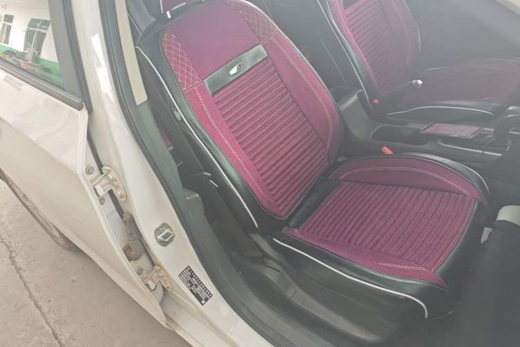 Used Chevrolet Cavalier 2019 320 Automatic Enjoyment with Sunroof Right Front Seat