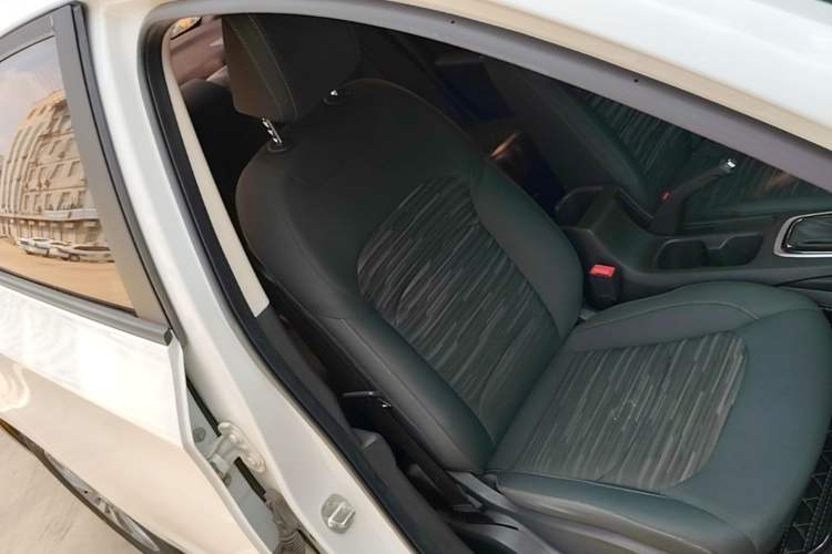 Used Chevrolet Cavalier 2019 320 Automatic Enjoyment with Sunroof Right Front Seat