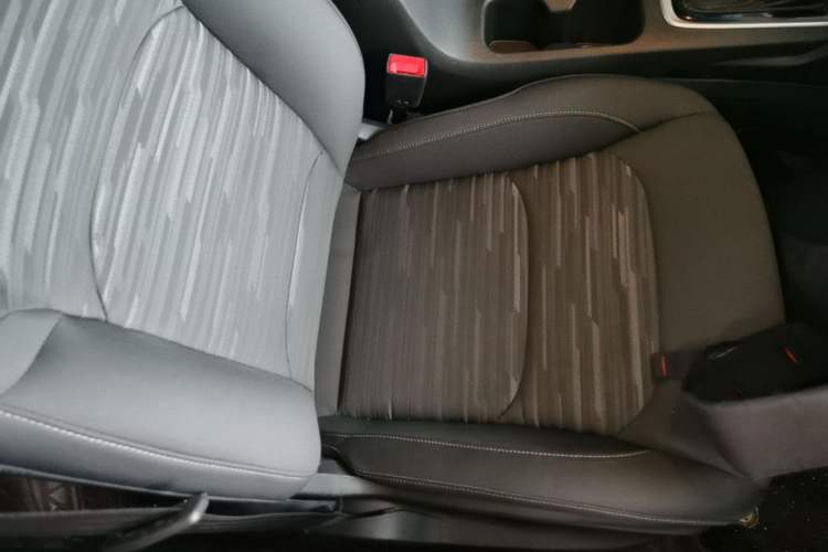 Used Chevrolet Cavalier 2019 320 Automatic Enjoyment with Sunroof Right Front Seat