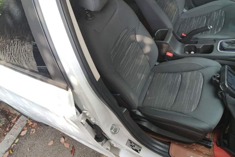 Used Chevrolet Cavalier 2019 320 Automatic Enjoyment with Sunroof Right Front Seat