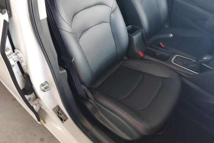 Used Chevrolet Cavalier 2019 320 Automatic Enjoyment with Sunroof Right Front Seat