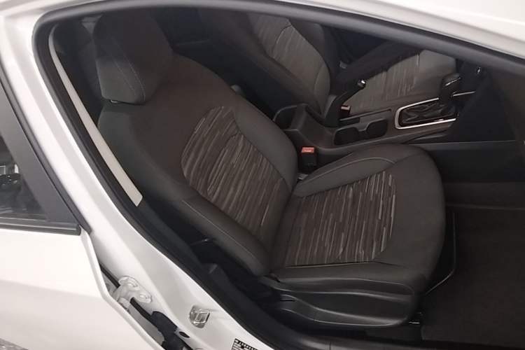 Used Chevrolet Cavalier 2019 320 Automatic Enjoyment with Sunroof Right Front Seat