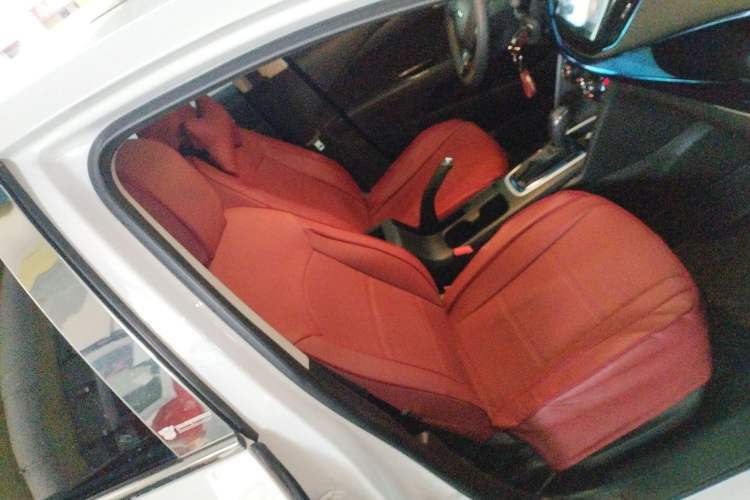 Used Chevrolet Cavalier 2019 320 Automatic Enjoyment with Sunroof Right Front Seat